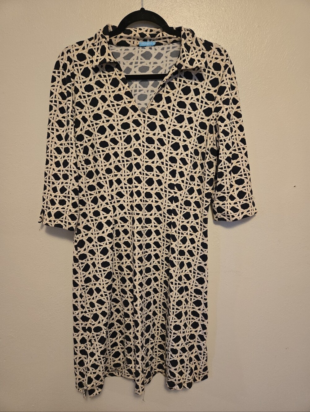 J. McLaughlin Knee Length 3/4 Sleeves Black White Print Sheath Dress M